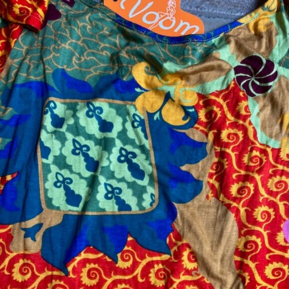 Voom by Joy Han Vibrant Boho-Chic Patchwork Floral Top Women's Size Small (2-4) - Picture 6 of 10